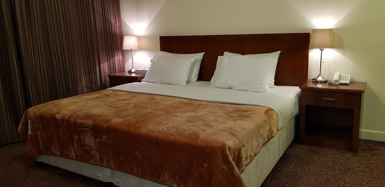 Top Hotel Apartments Ал Айн Екстериор снимка